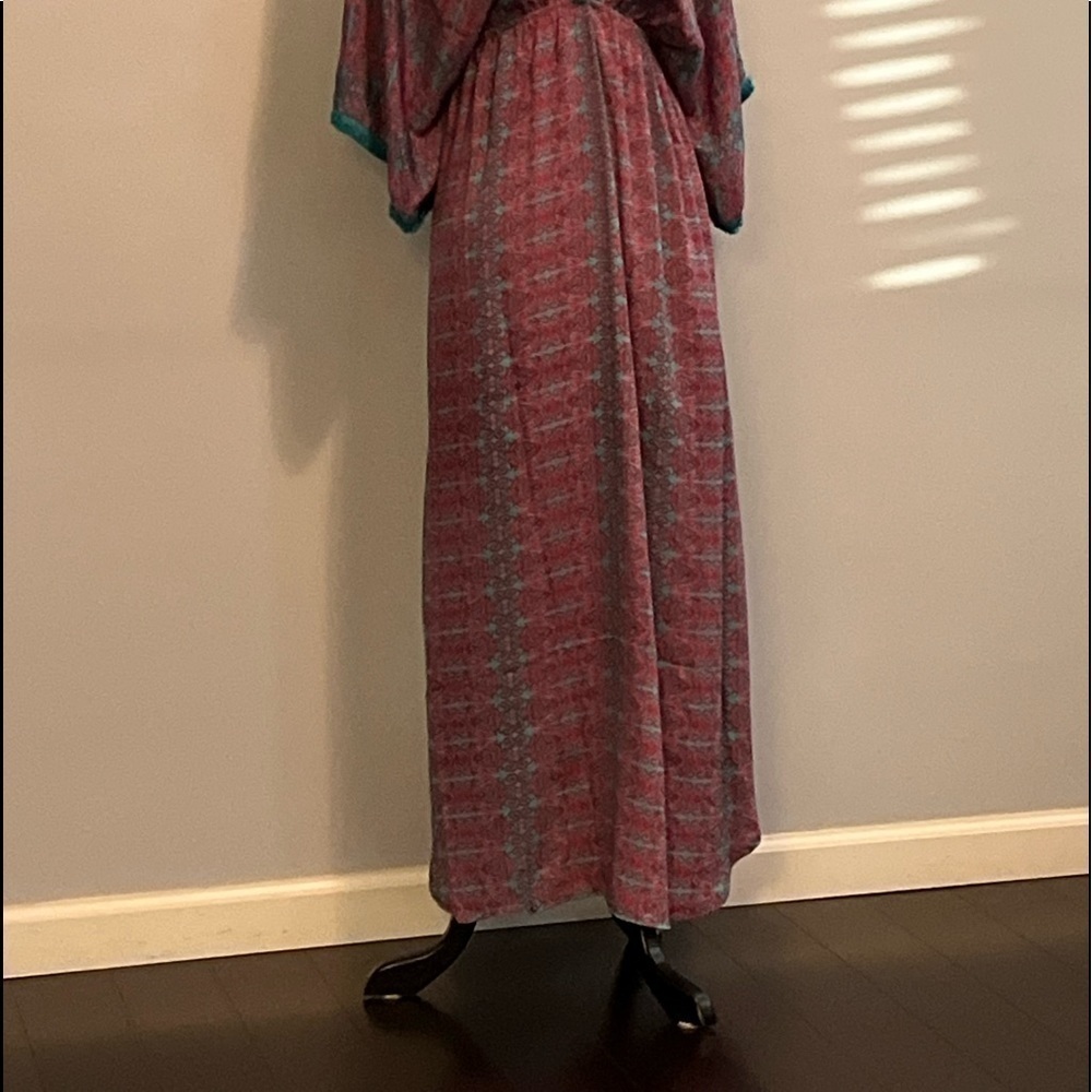 Patterned Maxi Dress in Red, teal and purple in size medium silk blend. Fringe - Picture 8 of 15